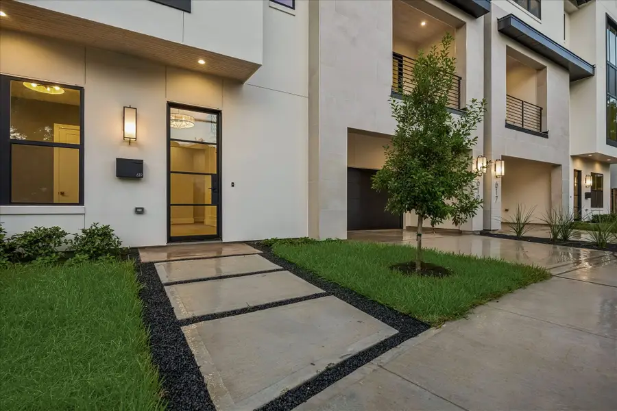 619 Bomar Avenue, Houston, TX 77006 - #2