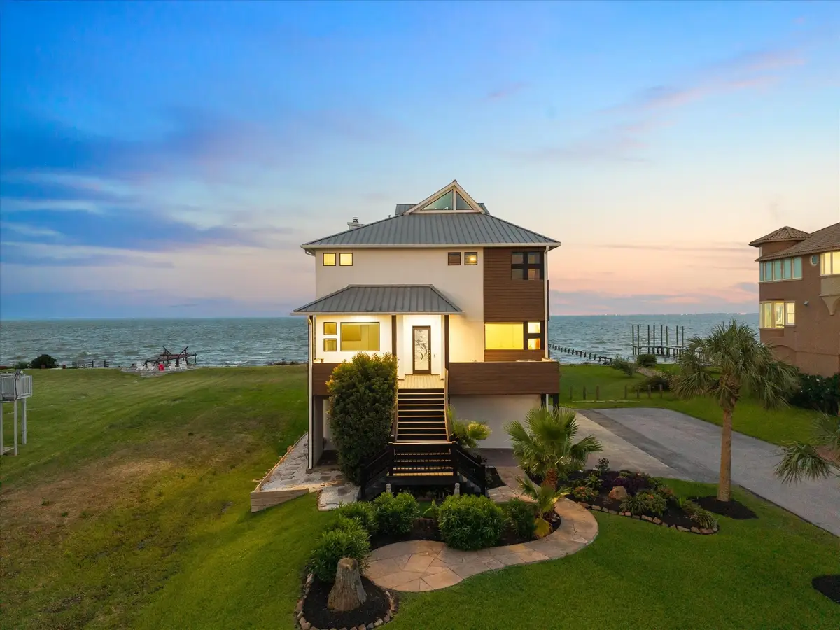 2002 Todville Road, Seabrook, TX 77586 - #1