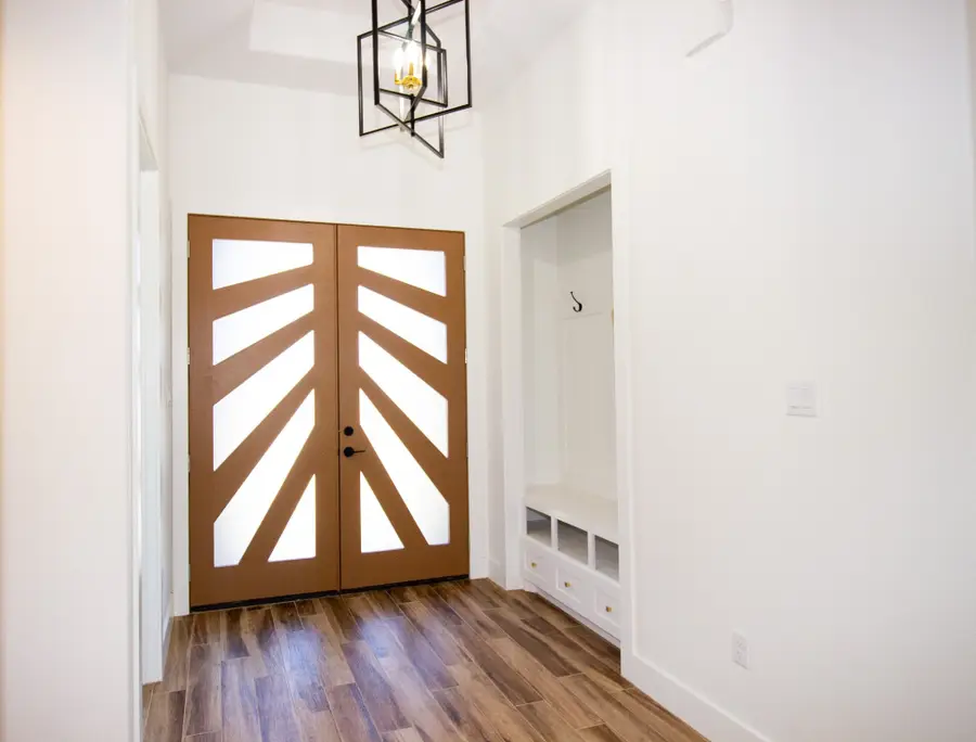 125 Birdie Drive, Hempstead, TX 77445 - Image #3