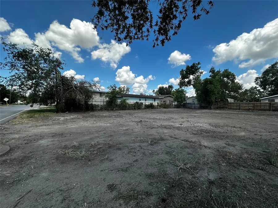 14613 Hillsboro Street, Houston, TX 77015 - Image #2