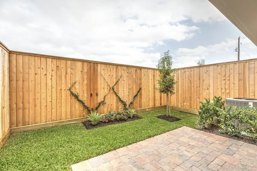 1004 Lamelia Lane, Houston, TX 77008 - #2