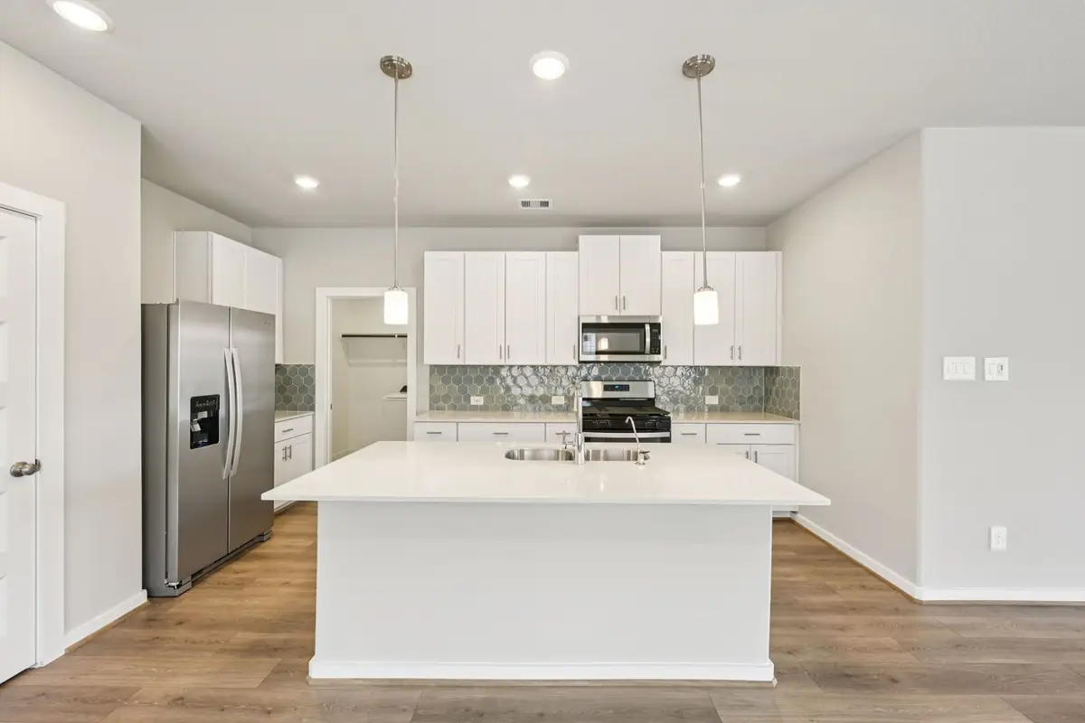 29206 Farmhouse Estates Drive, Waller, TX 77484 - Image #1