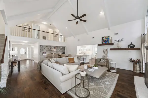 831 Merrick Drive, Sugar Land, TX 77478