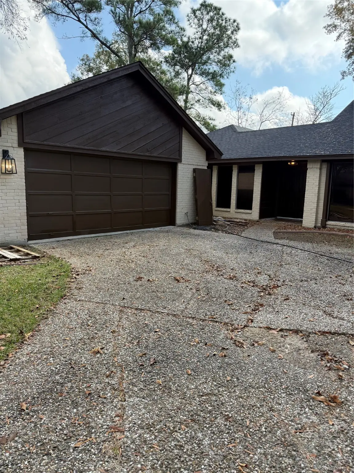 403 Red Bud Lane, Baytown, TX 77520 - Image #1