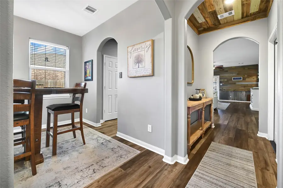 30906 E Lost Creek Boulevard, Magnolia, TX 77355 - Image #2