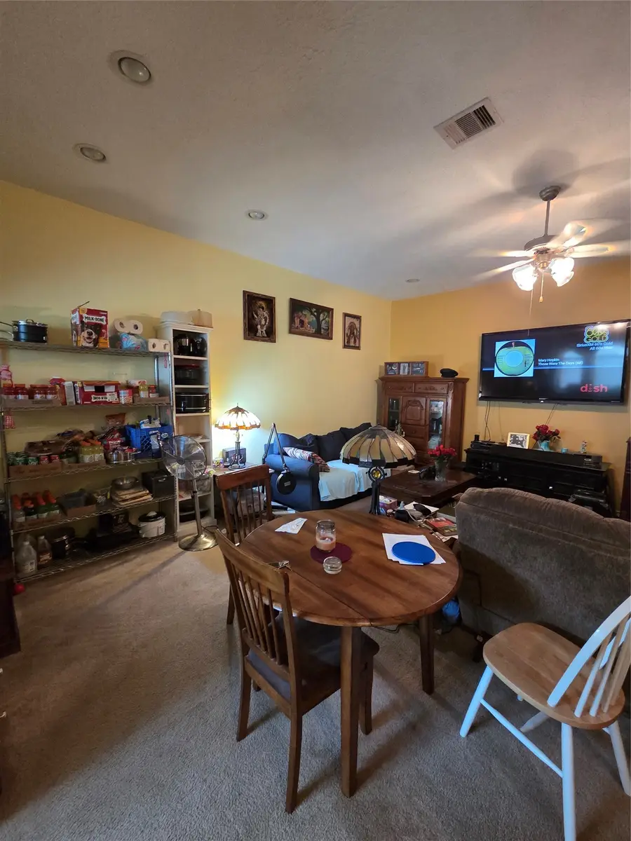 1606 Village Townhome Drive, Pasadena, TX 77504 - #2