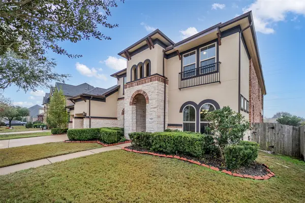 5911 White River Pass Lane, Sugar Land, TX 77479