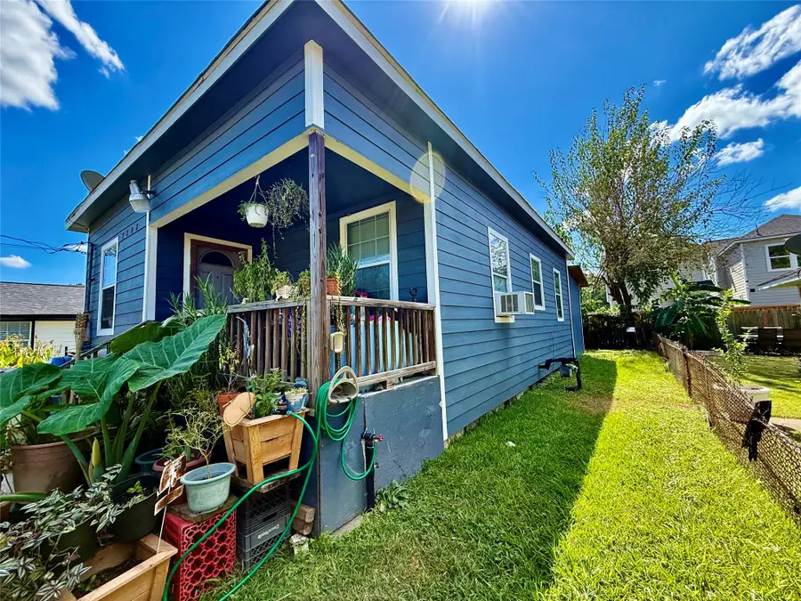 7808 Avenue F, Houston, TX 77012 - #2