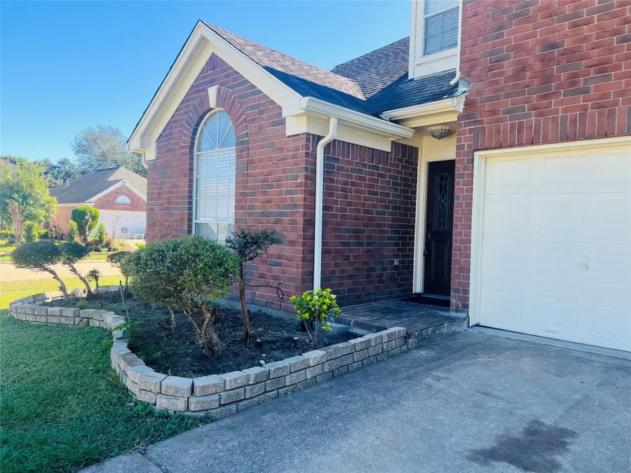 8903 N Deer Meadow Drive, Houston, TX 77071 - Image #3