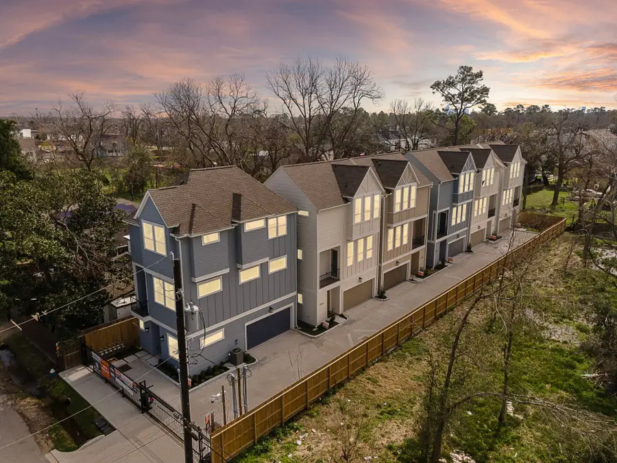 835 Rachel Street #E, Houston, TX 77091 - Image #2