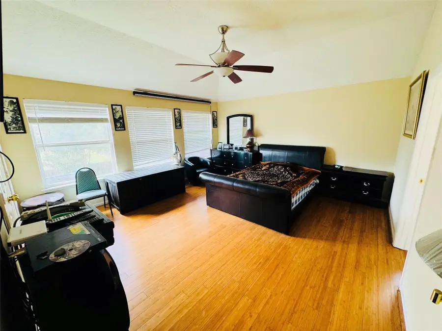 2507 Glenholly Park Drive, Sugar Land, TX 77498 - #3