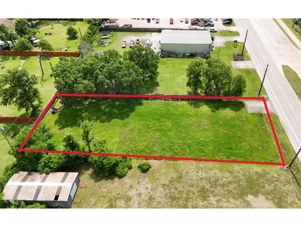 2720 Red Bluff Road, Seabrook, TX 77586