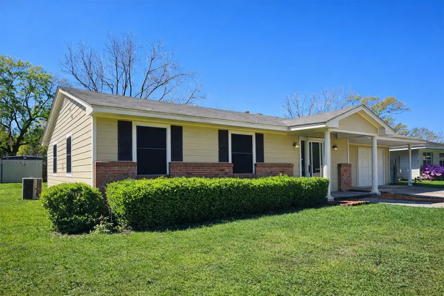 5403 Louise Street, Baytown, TX 77521 - #2