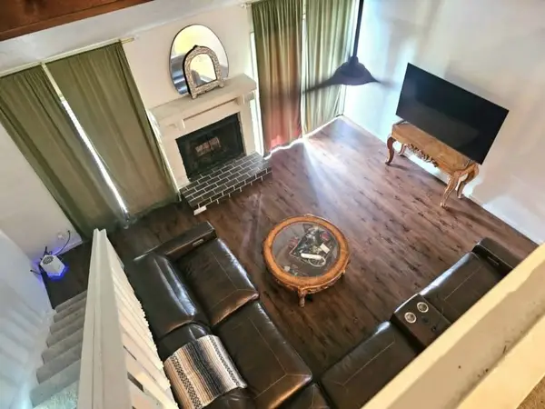 647 Davis Road, League City, TX 77573