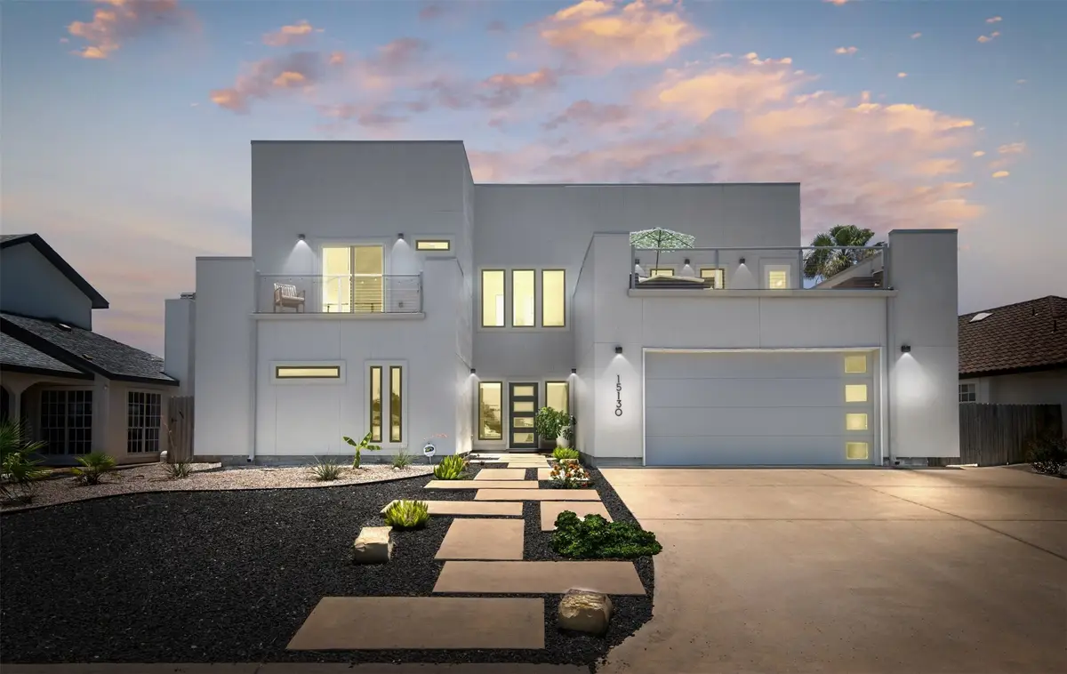 15130 Reales Drive, Corpus Christi, TX 78418 - Image #1