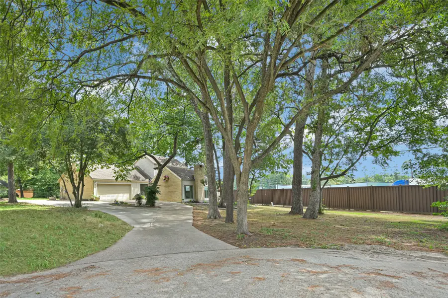 71 April Wind Drive S, Conroe, TX 77356 - #2