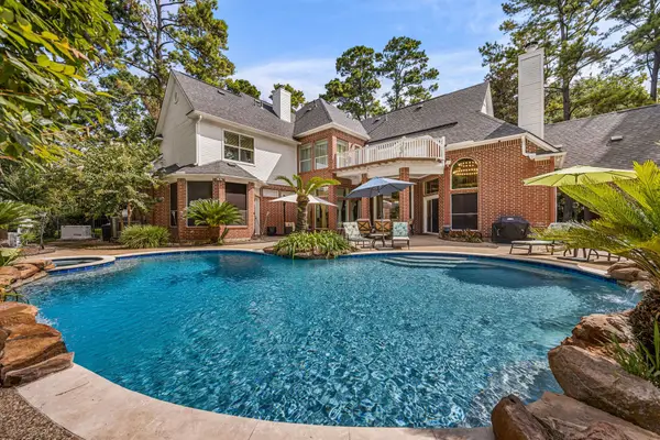 17511 Hawkin Lane, Tomball, TX 77377