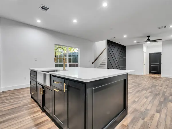 237 Hahlo Street, Houston, TX 77020