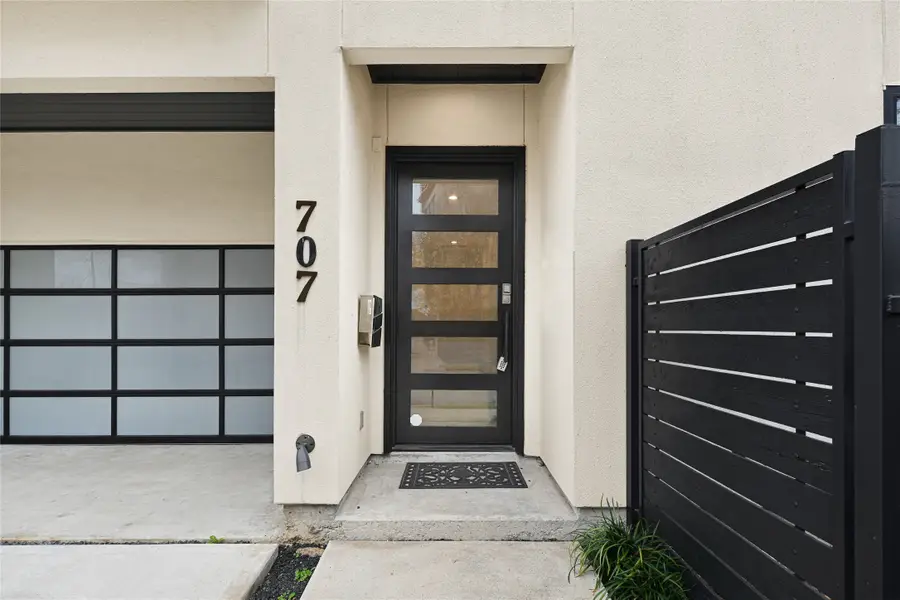 707 W Clay St, Houston, TX 77019 - Image #3