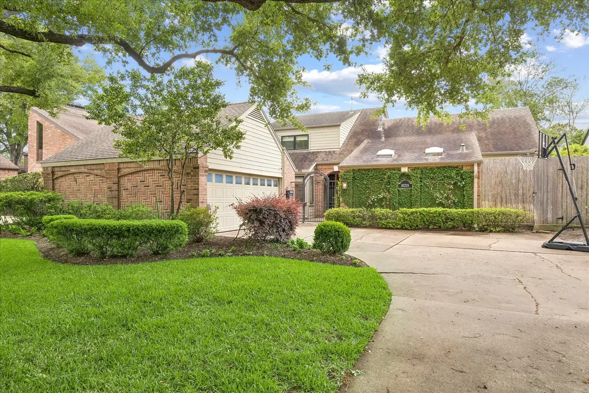 10215 Piping Rock Lane, Houston, TX 77042 - #1