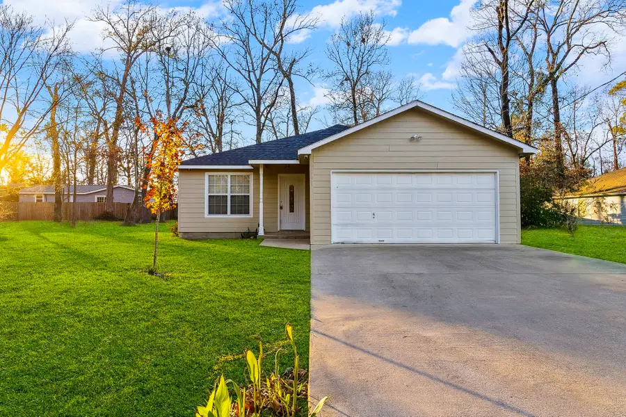 171 Whiteside Drive, Onalaska, TX 77360 - Image #2