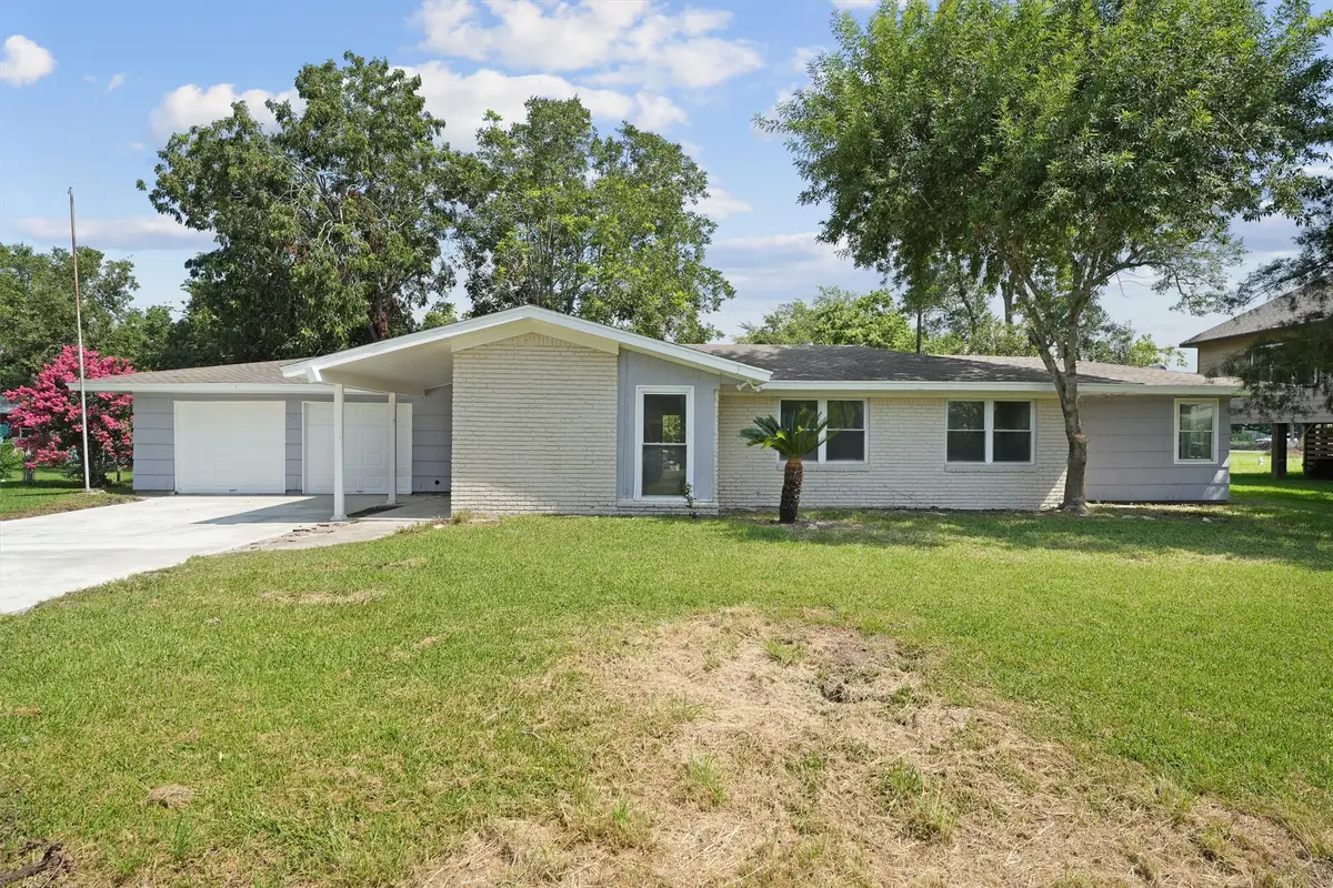 606 Meadowlawn Street, La Porte, TX 77571 - #1