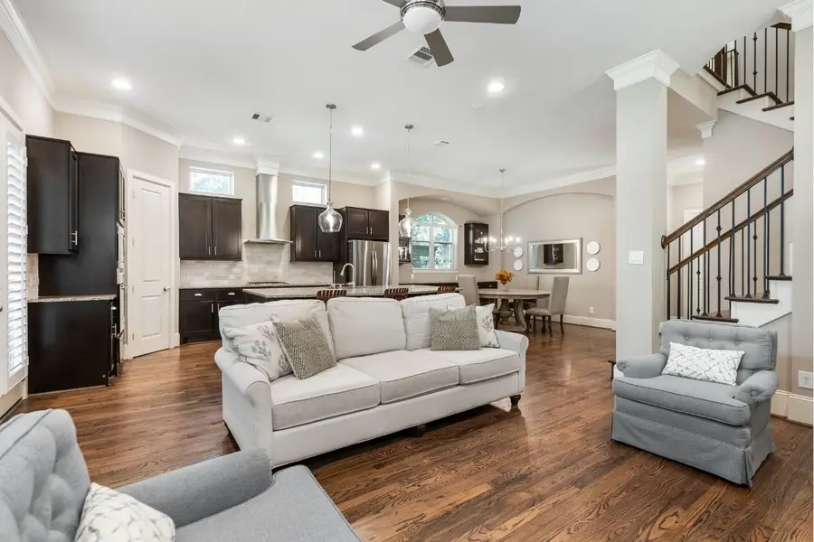 8201 Cabernet Lane, Houston, TX 77055 - Image #3