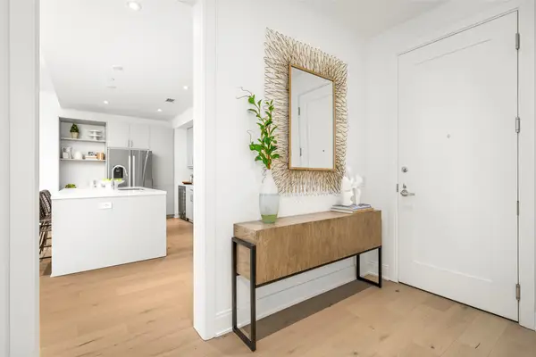 2323 W Main Street #304, Houston, TX 77098