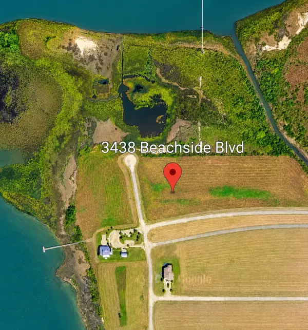 3438 Beachside Boulevard, Palacios, TX 77465