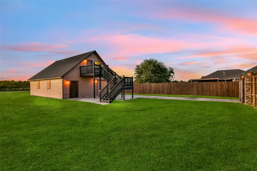 7703 Blimp Base Road, Hitchcock, TX 77563 - #2