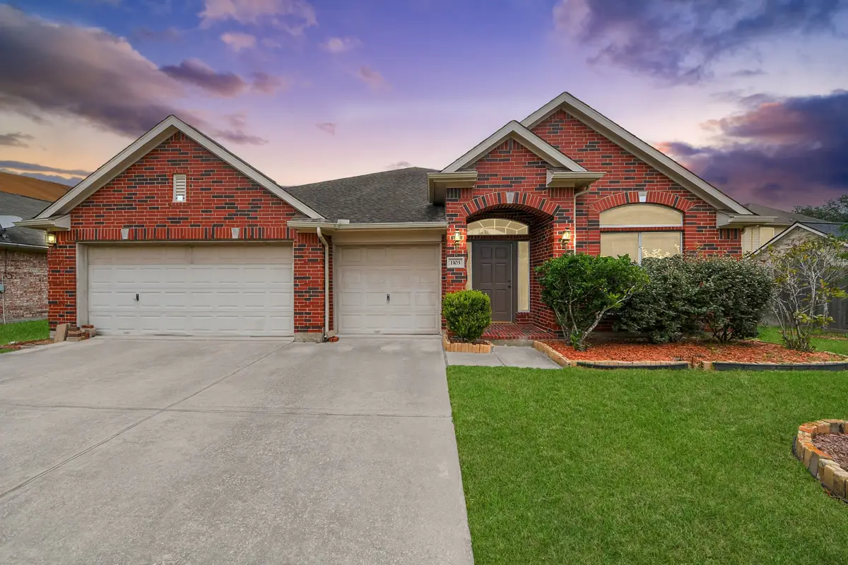 1103 Lake Shore Drive, Pearland, TX 77581 - #1
