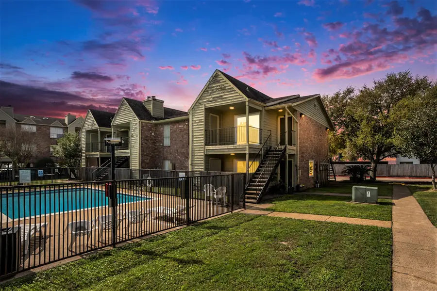 18800 Egret Bay Boulevard #306, Webster, TX 77058 - #2