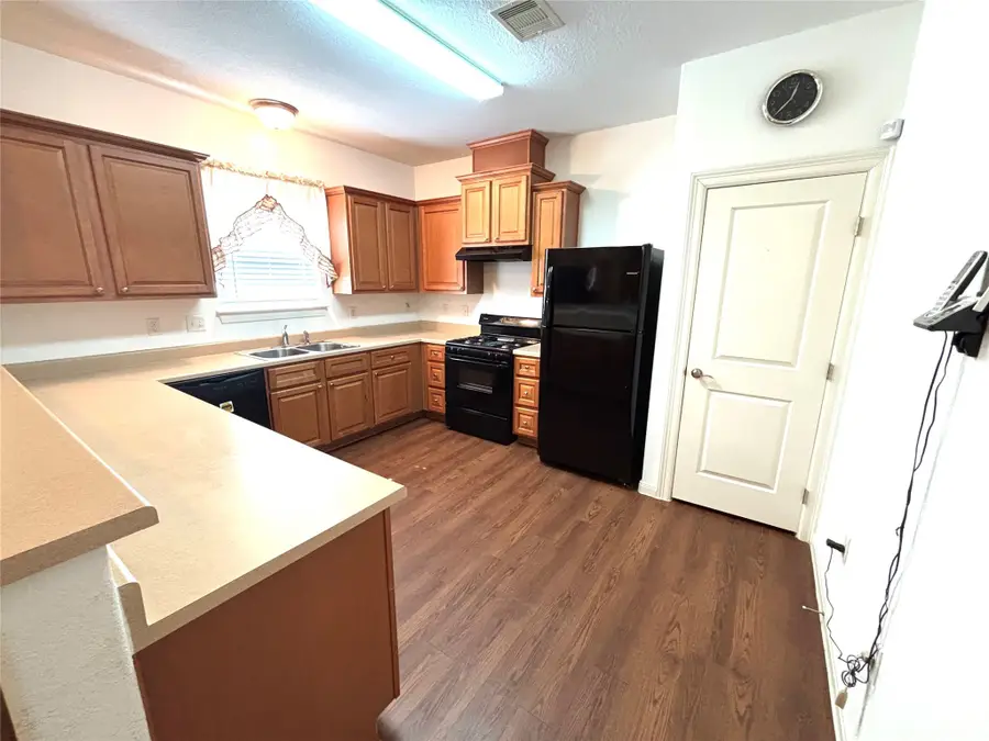 415 Bay Street N, Texas City, TX 77590 - Image #3