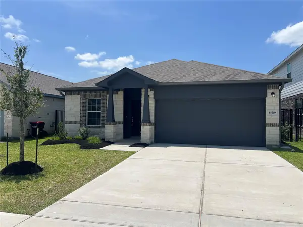 15219 Faushard Lane, Houston, TX 77044