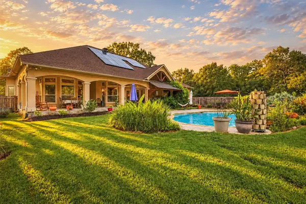 17206 Horseshoe Way, New Caney, TX 77357