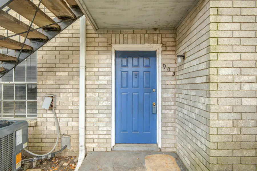 9797 Leawood Boulevard #903, Houston, TX 77099 - Image #3