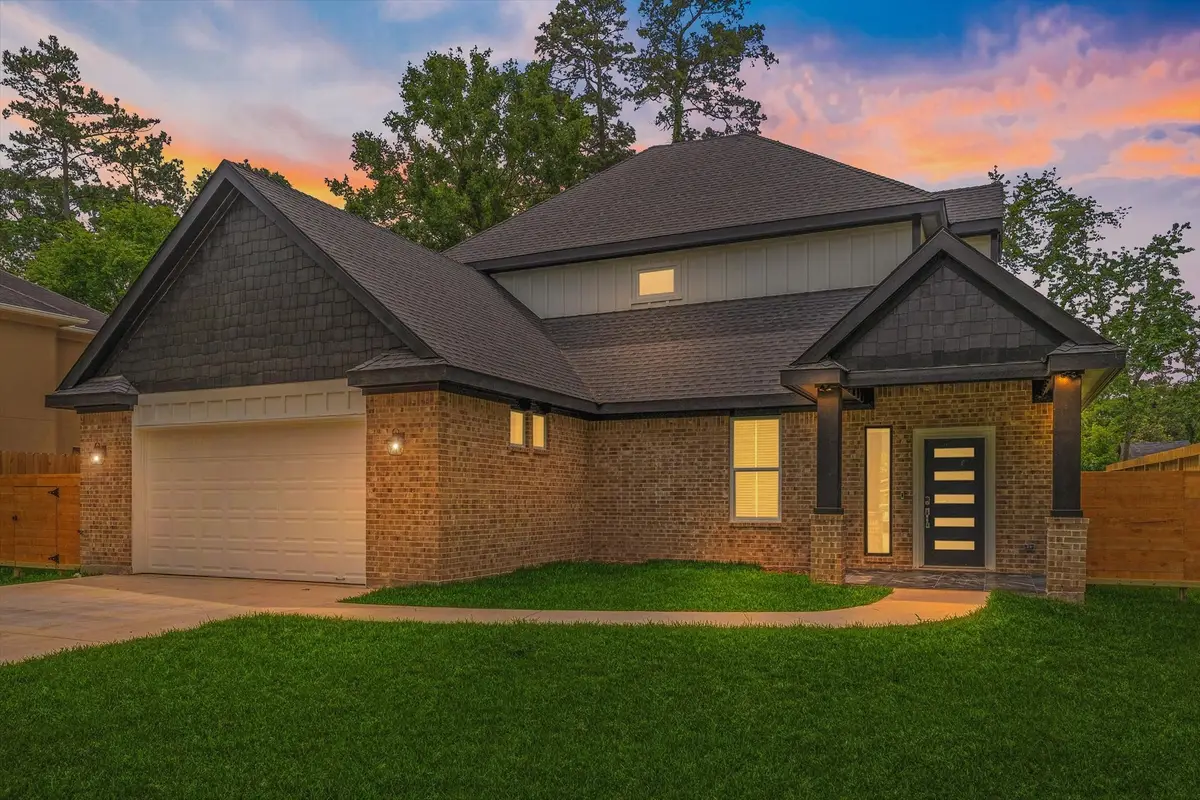 1521 Glen Oak Drive, Conroe, TX 77385 - Image #1