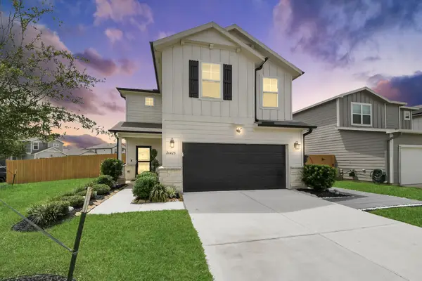 26428 Red Clover Drive, Magnolia, TX 77355