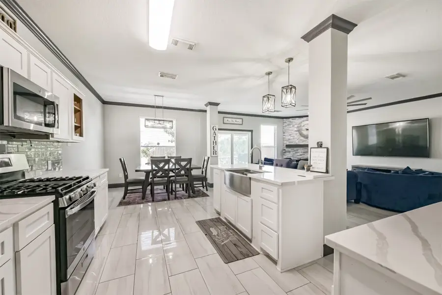 1818 Buckingham Drive, Pasadena, TX 77504 - Image #2