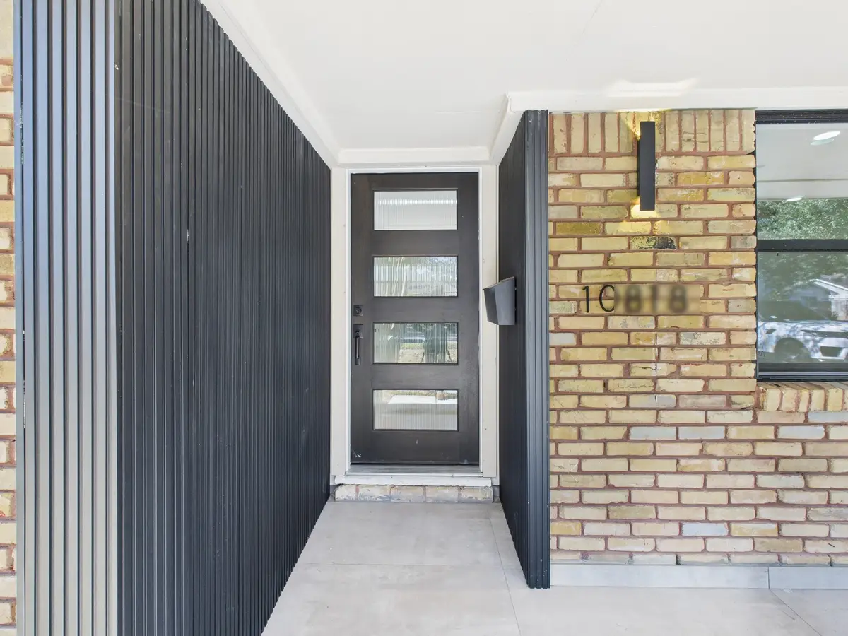 10818 Oasis Drive, Houston, TX 77096 - Image #1