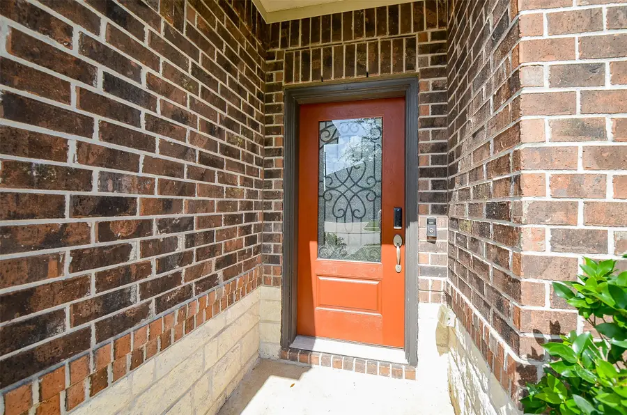 6914 Rialto Court, Rosharon, TX 77583 - Image #3