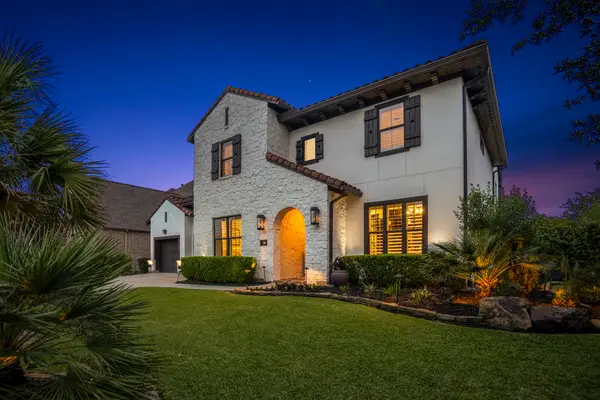 39 Beacons Light Place, Tomball, TX 77375