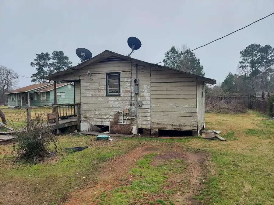 397 Marcella Lane, Marshall, TX 75672 - Image #3