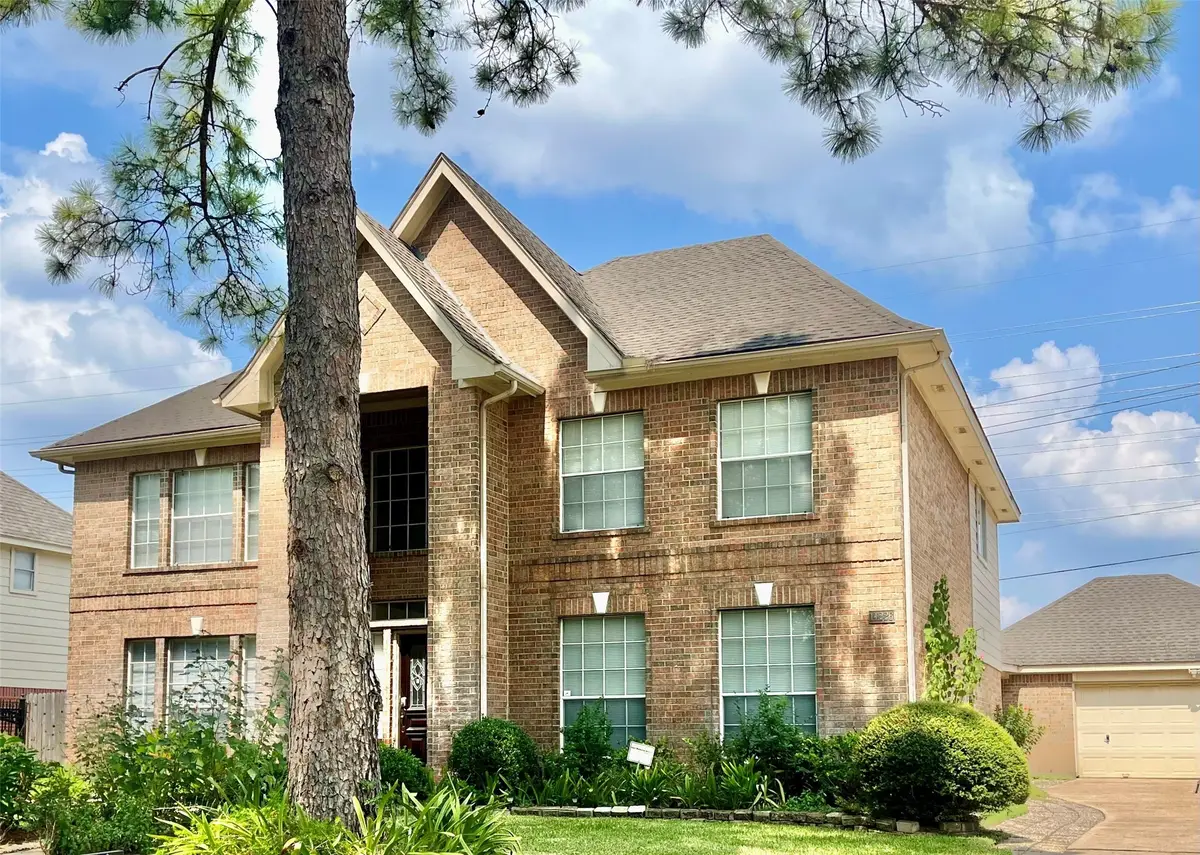 14226 Strutton Drive, Sugar Land, TX 77498 - Image #1