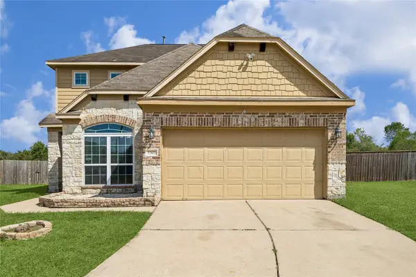 2307 Cloudy Bay Drive, Fresno, TX 77545