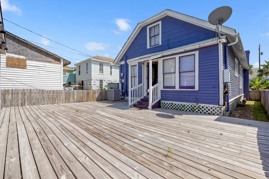 1710 Avenue O, Galveston, TX 77550 - Image #2