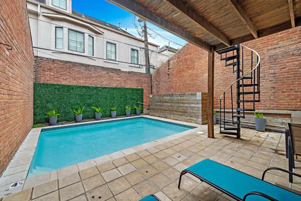 2421 Branard Street, Houston, TX 77098