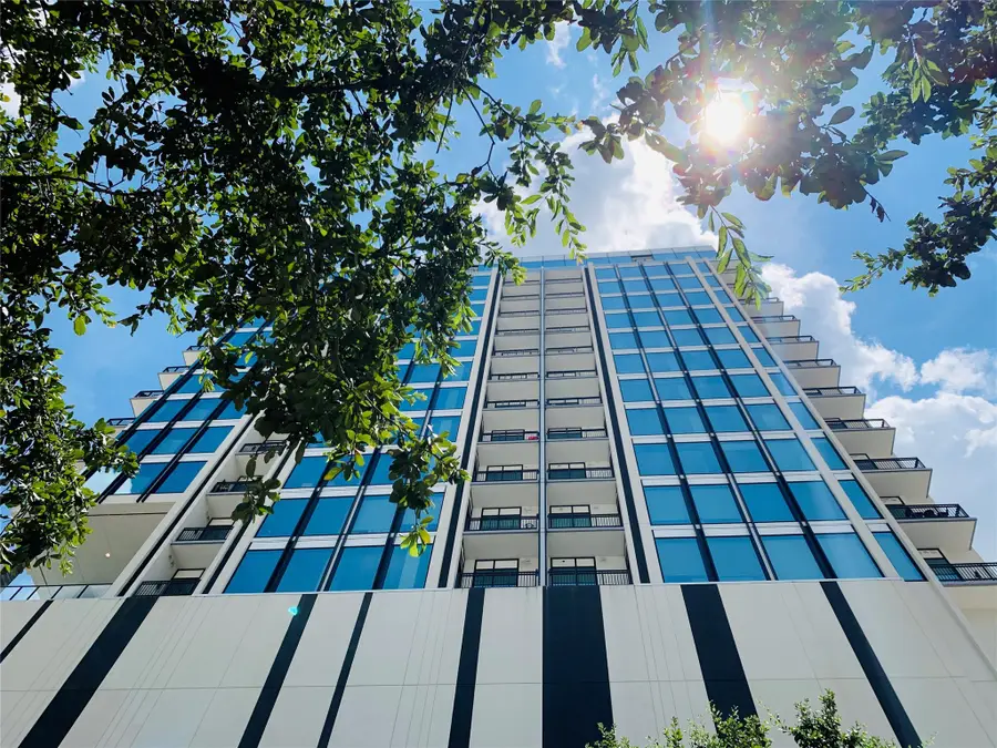 1211 Caroline Street #1106, Houston, TX 77002 - Image #2