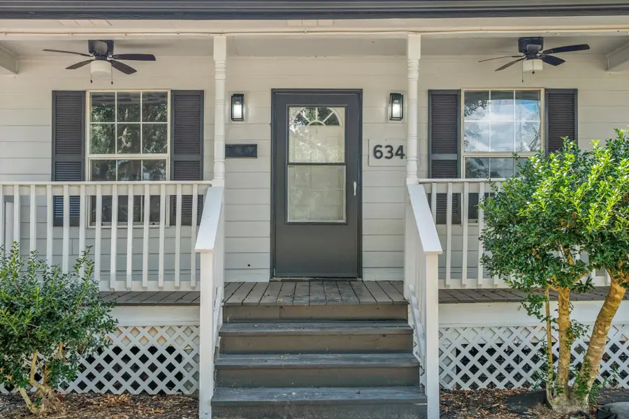 6342 Big Oaks Drive, Conroe, TX 77385 - Image #2