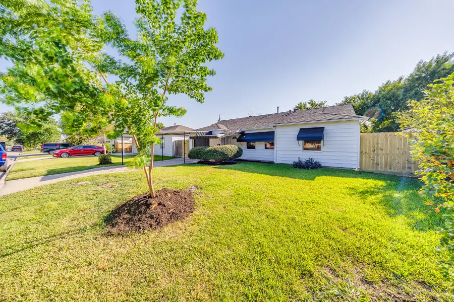 1304 Pugh Drive, Galena Park, TX 77547 - Image #3